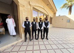 تاجير سفرجيين فلبيين رجال
